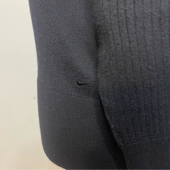 Nike Golf Wool Blend V-neck Sweater - Picture 6 of 9